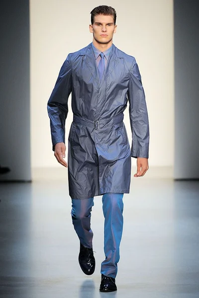 Look 35